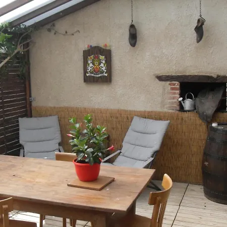 Дом отдыха Avec Jardin Cloture, Cheminee Et Nombreux Equipements Pres Des Stations Thermales - Fr-1-489-159 La Petite-Marche
